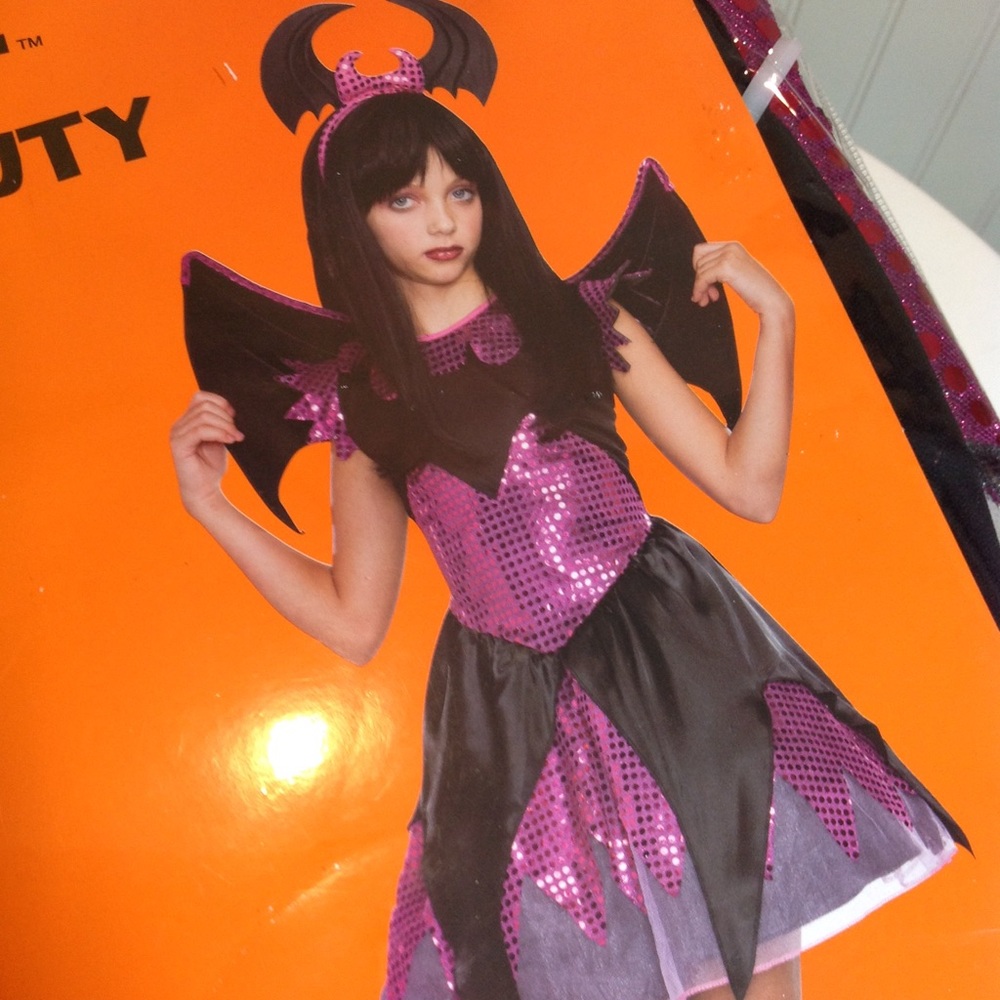 NWT Girls Batty Costume Size 6-8